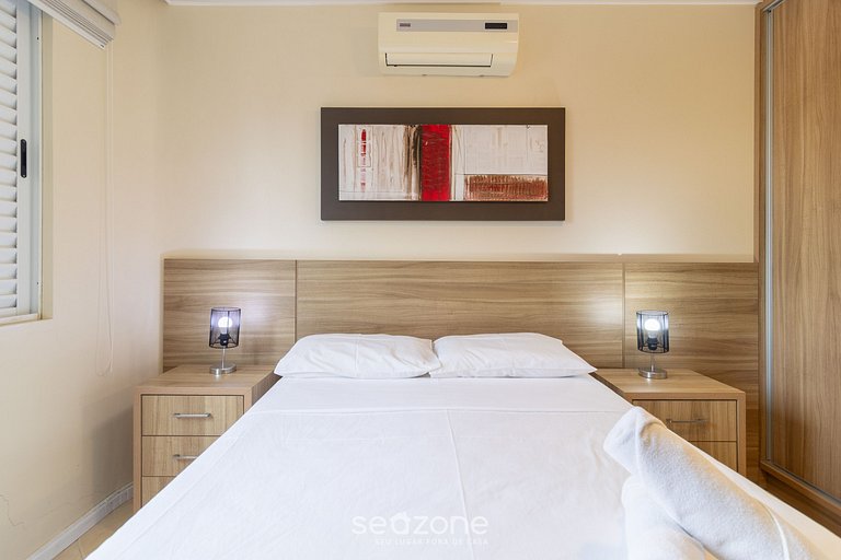 Hermoso apartamento a 500m de la playa de Jurerê CRJ101