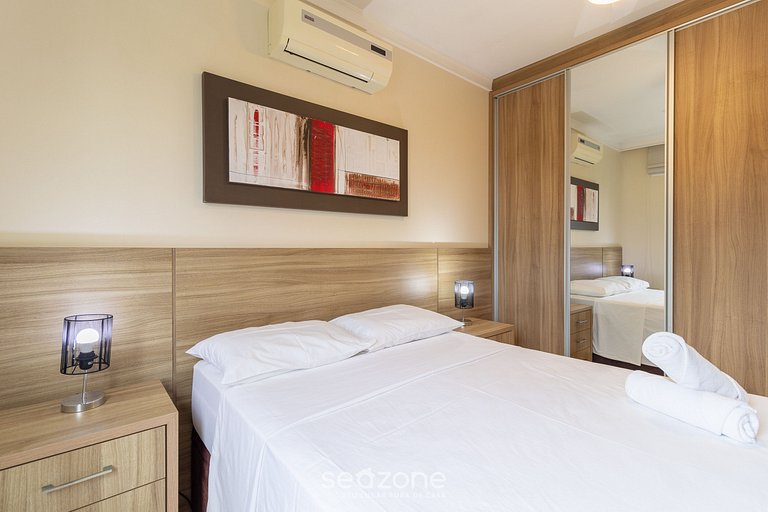 Hermoso apartamento a 500m de la playa de Jurerê CRJ101