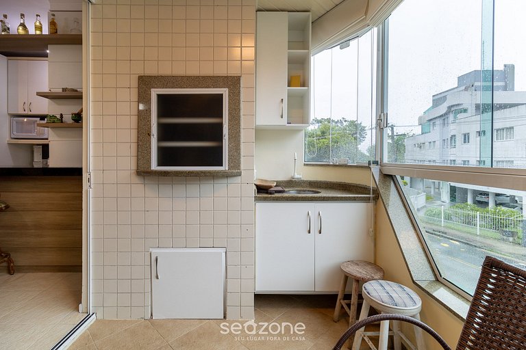 Hermoso apartamento a 500m de la playa de Jurerê CRJ101