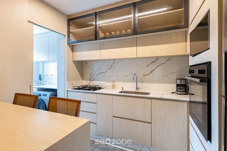 Apto elegante centro de balneário camboriú STL0702