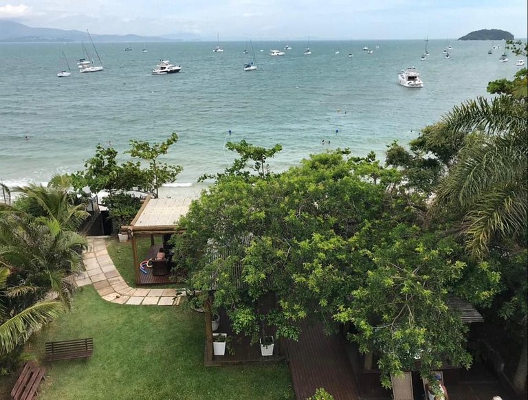 Apartamento em Jurerê maravilhoso pé na areia JBM302 Seazone