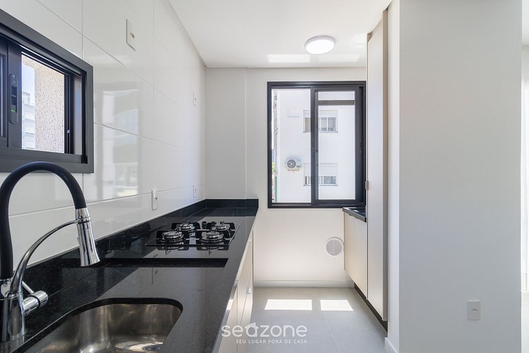 Hermoso Estudio con diseño moderno CNT303