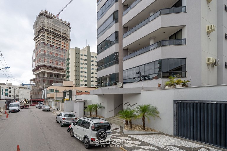 Apto con vista al mar en Itapema GBL601