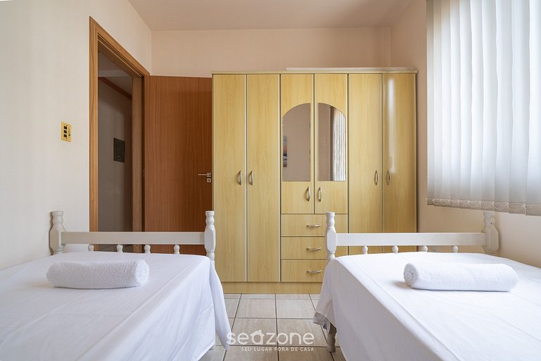 Apto con vista al mar en Itapema GBL601