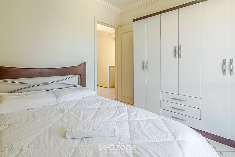 Casa con piscina 150m playa Mariscal CCM004