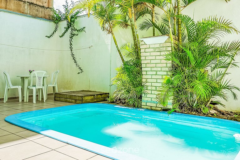 Casa con piscina 150m playa Mariscal CCM004