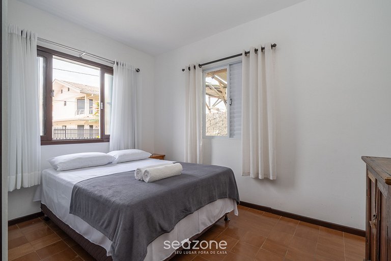 Hermosa casa a 5 min de la Playa Quilombo RPR056