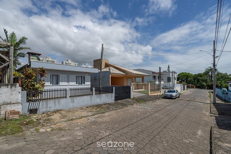 Hermosa casa a 5 min de la Playa Quilombo RPR056