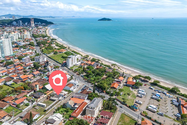 Hermosa casa a 5 min de la Playa Quilombo RPR056