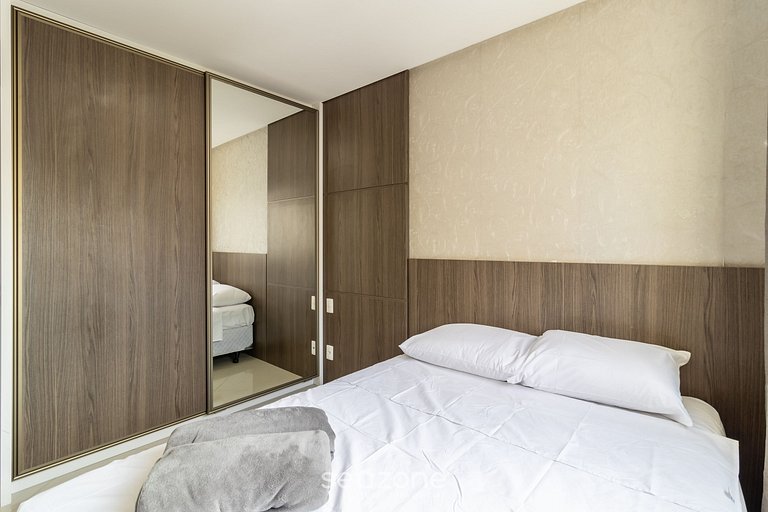 Apto lindo prox do mar em Balneário YVD1301