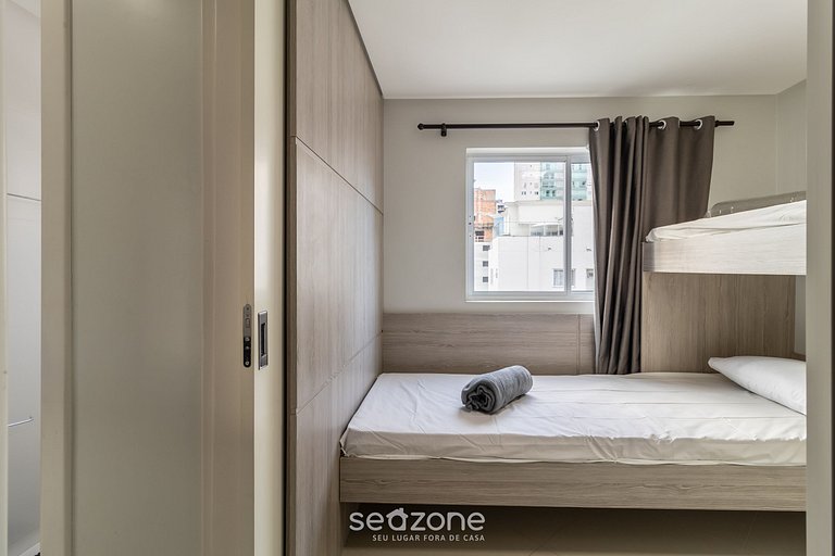 Apto lindo prox do mar em Balneário YVD1301