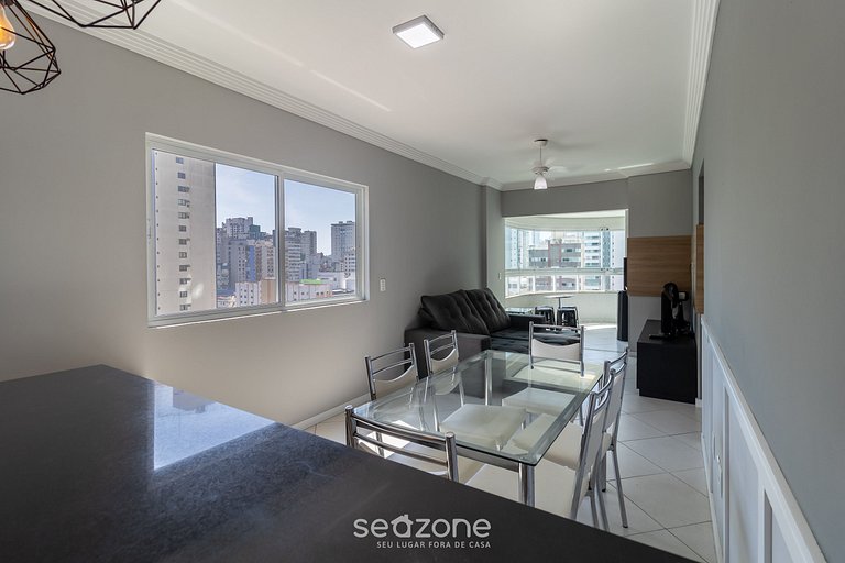 Belo apto no centro Balneário Camboriú-SC EJF0702