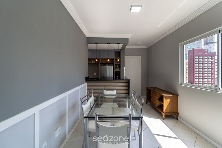 Belo apto no centro Balneário Camboriú-SC EJF0702