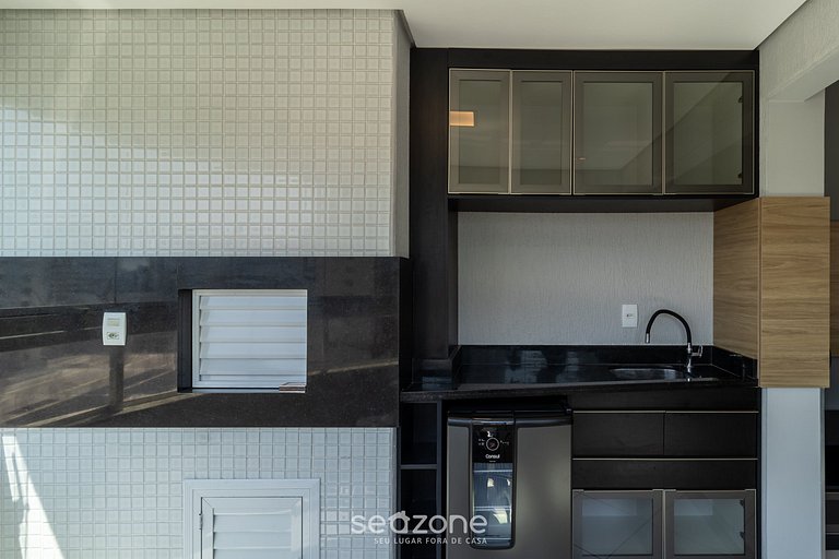 Belo apto no centro Balneário Camboriú-SC EJF0702