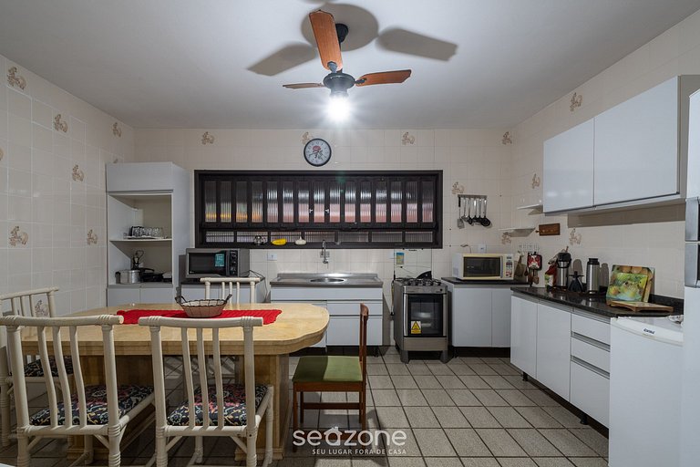 Casa a 100m de la playa en Barra Velha AIA2200