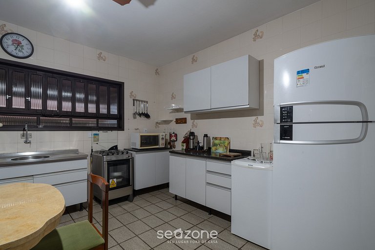 Casa a 100m de la playa en Barra Velha AIA2200