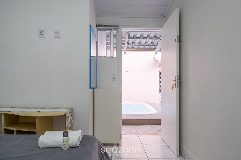 Hermosa casa con piscina centro de Penha/SC BSL190