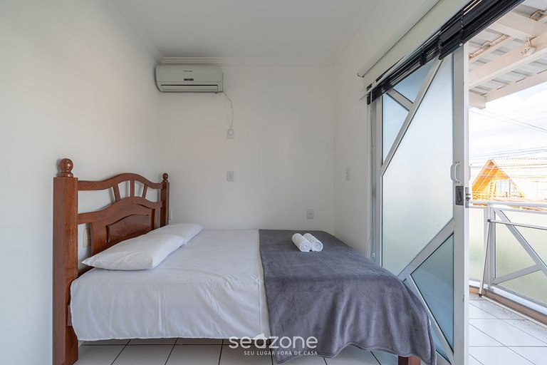 Hermosa casa con piscina centro de Penha/SC BSL190