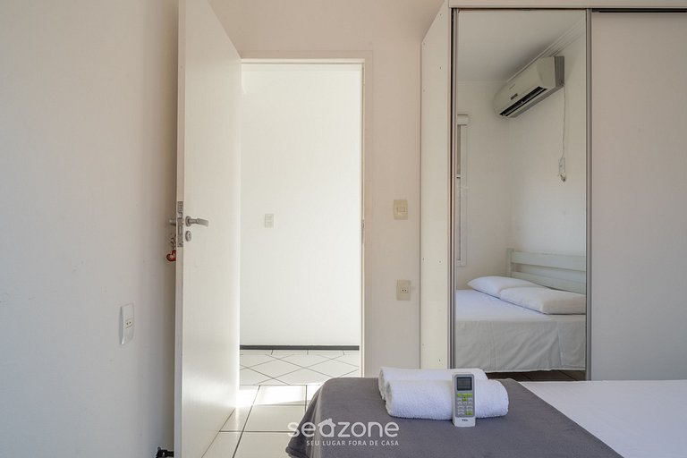 Hermosa casa con piscina centro de Penha/SC BSL190