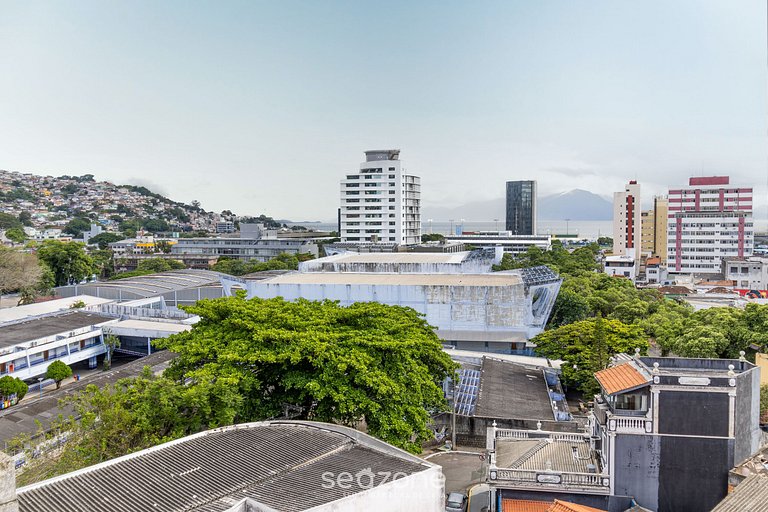 Cómodo apartamento en el centro de Floripa EVA704