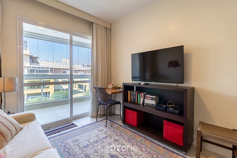 Belo apto bem próximo a Praia do Campeche RAP308