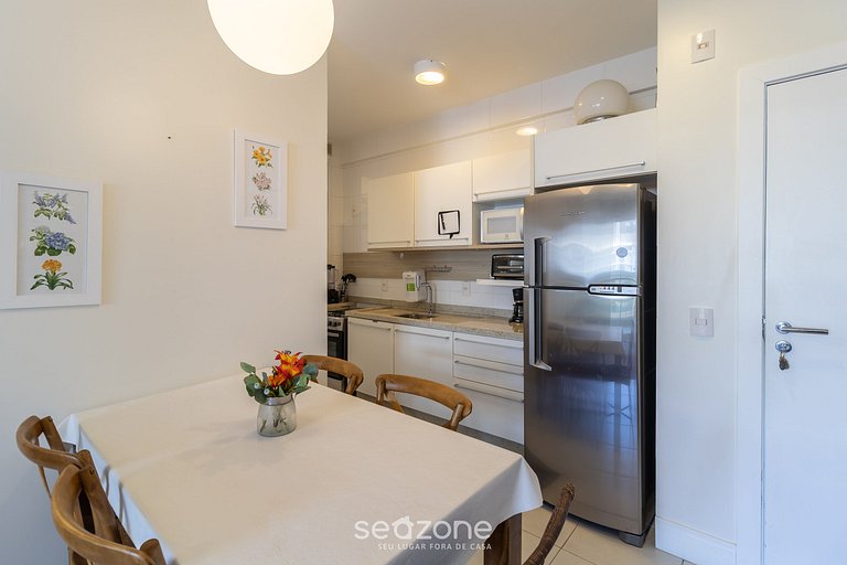 Belo apto bem próximo a Praia do Campeche RAP308