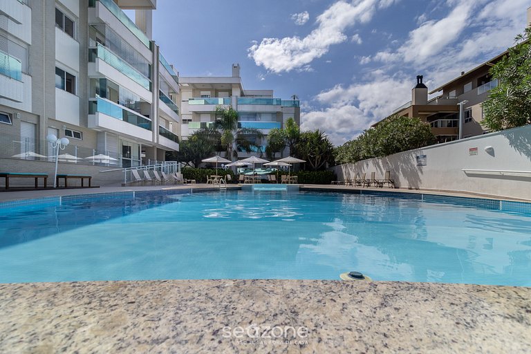 Belo apto bem próximo a Praia do Campeche RAP308