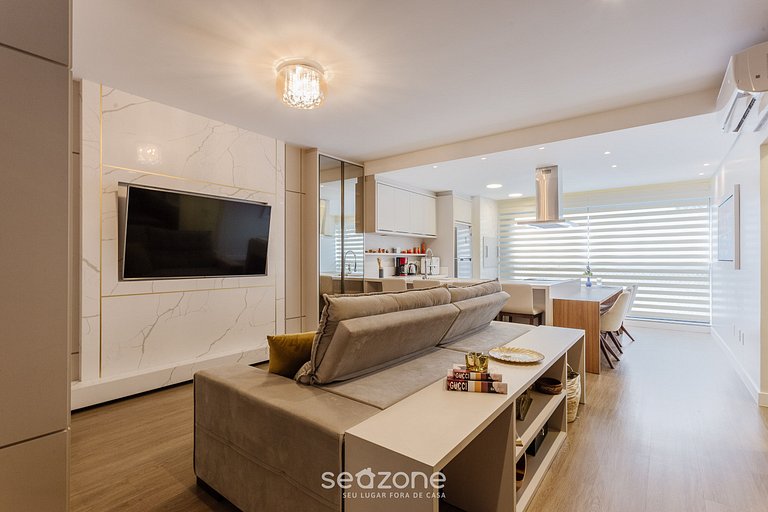 Apt con piscina a 85m de la playa en Jurerê PTJ203