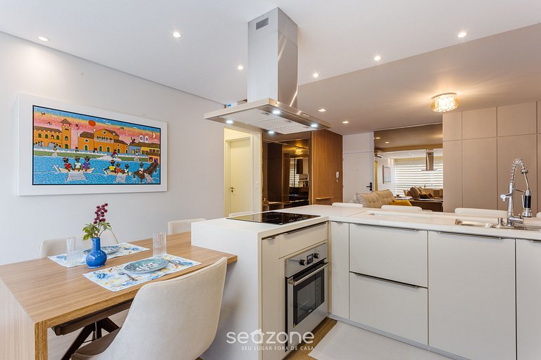 Apt con piscina a 85m de la playa en Jurerê PTJ203