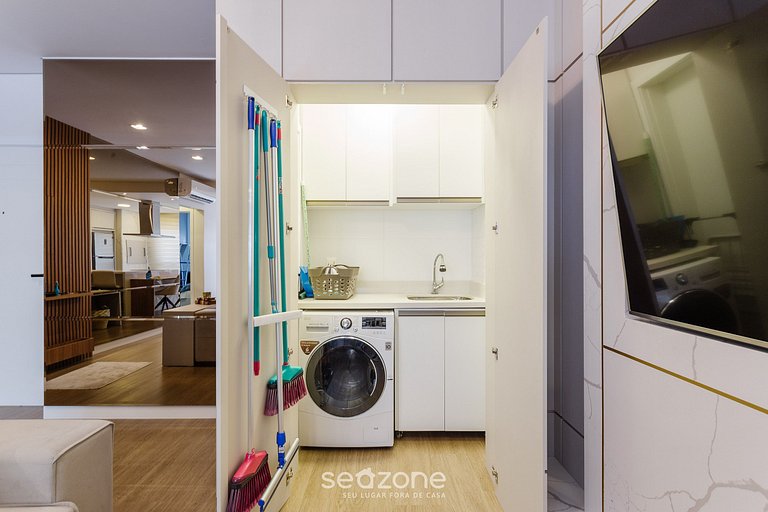 Apt con piscina a 85m de la playa en Jurerê PTJ203