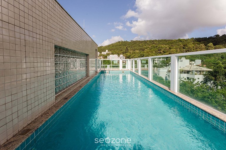 Apt con piscina a 85m de la playa en Jurerê PTJ203