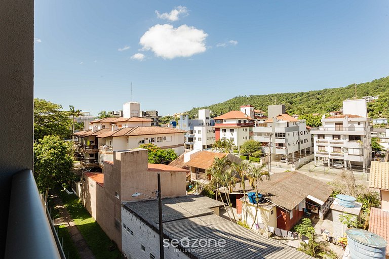 Duplex em Jurerê - Praia a 350m ELU0311