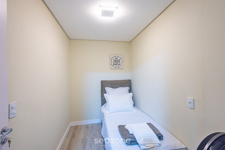 Apto a 160m de playa Balneário Camboriú-SC SRL002