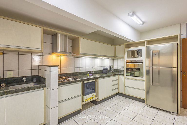 Cómodo apartamento cerca de la playa EPO001