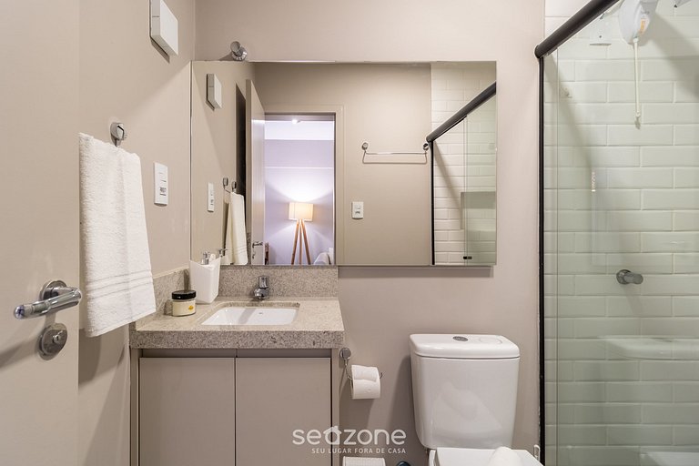 Apto moderno no centro de Floripa VLR301