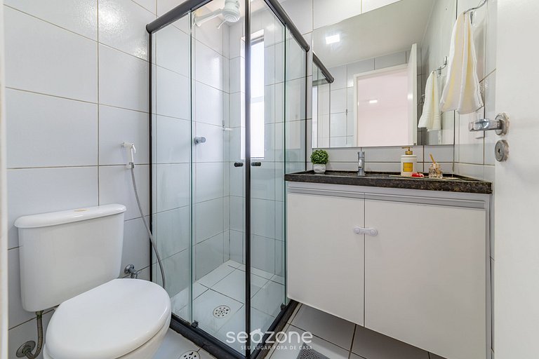 Apto com piscina próx à Praia de Maceió EAA805