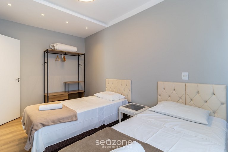 Apart completo en el centro de Floripa EDC402