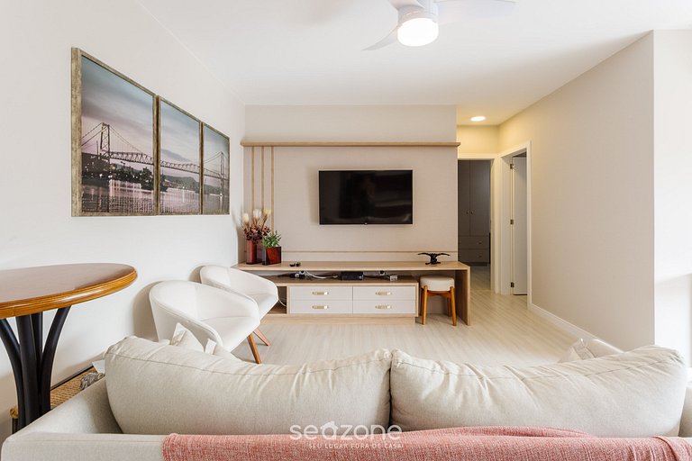 Encantador apt 500m de la playa en Jurerê RIV101