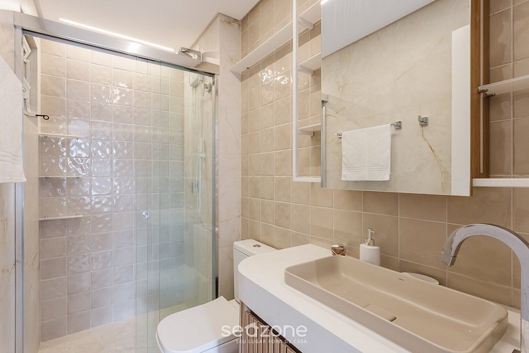 Encantador apt 500m de la playa en Jurerê RIV101