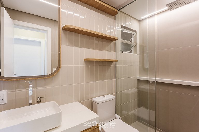 Encantador apt 500m de la playa en Jurerê RIV101