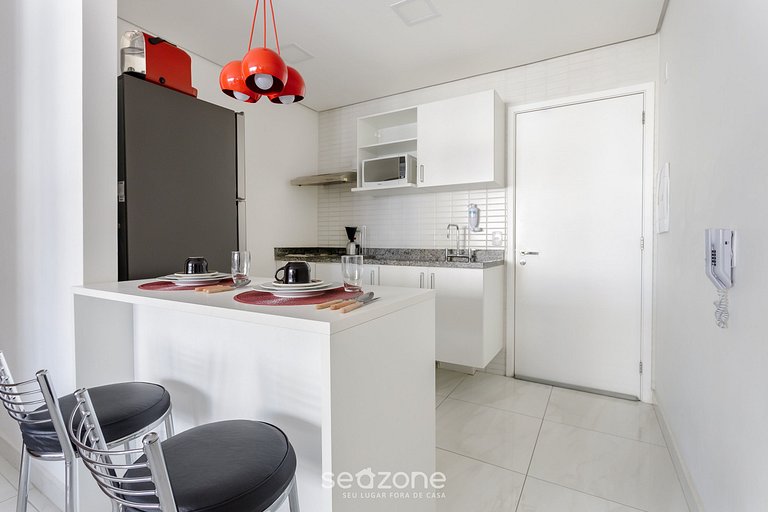 Studio c/ Piscina próximo a Catedral da Sé CGF135