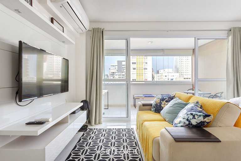 Studio c/ Piscina próximo a Catedral da Sé CGF135