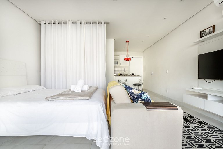 Studio c/ Piscina próximo a Catedral da Sé CGF135