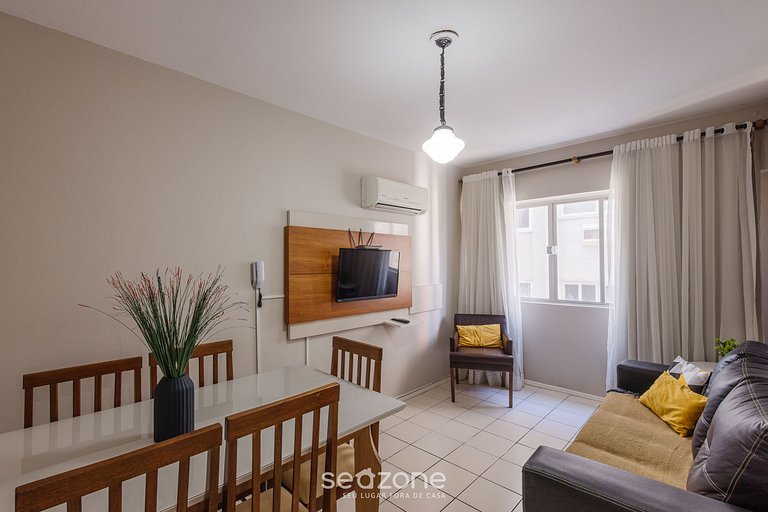 Apt quadra mar, centro de BC próx atrações EAL0704