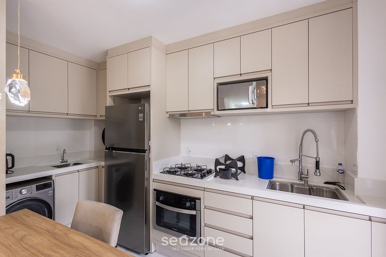 Apto Vista Mar c/ churrasq. em Itapema SBN0705