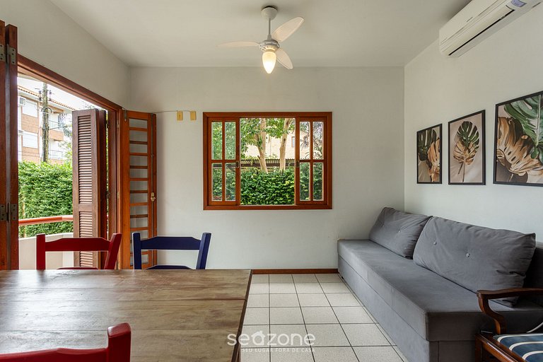 Apart con balcón cerca de la playa STCY101