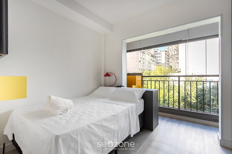 Stúdio em condomínio com piscina São Paulo THK0202