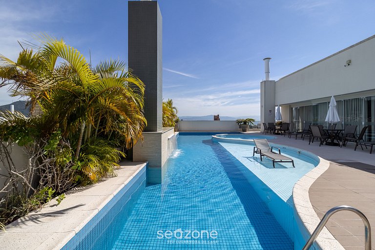 Apto con Barbacoa Privada y Piscina PEA1301