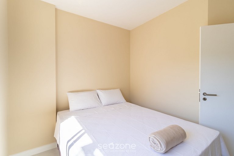 Apto con Barbacoa Privada y Piscina PEA1301