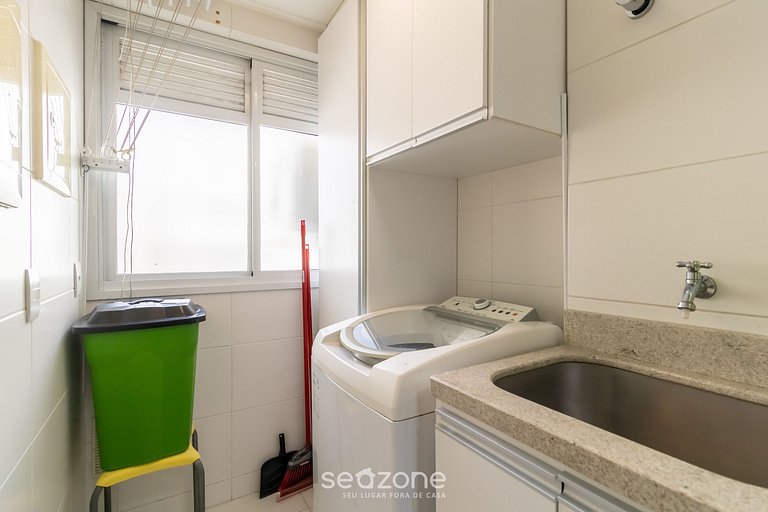 Apto con Barbacoa Privada y Piscina PEA1301